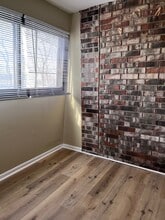 9822 Nottingham Ave, Unit 204 in Chicago Ridge, IL - Building Photo - Building Photo