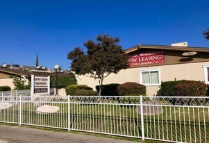 204 W Dakota Ave in Fresno, CA - Building Photo