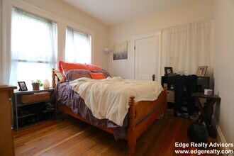 41 Bothwell Rd, Unit 1 in Boston, MA - Foto de edificio - Building Photo