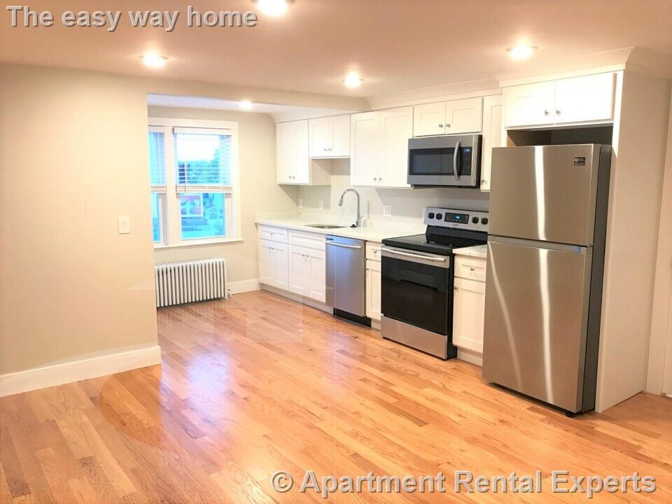 28 Fairmount Ave in Somerville, MA - Foto de edificio