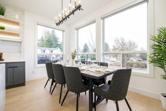 11590-11580 80 Ave in Delta, BC - Building Photo - Building Photo