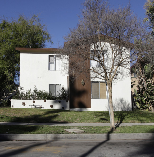 6515 Shirley Ave in Reseda, CA - Building Photo - Building Photo