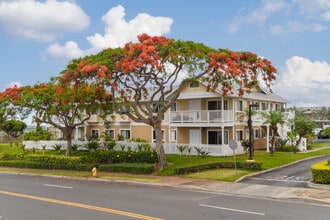 View Pointe at Waikele in Waipahu, HI - Foto de edificio - Building Photo
