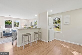 21975 Baja Ln in California, MD - Building Photo - Building Photo