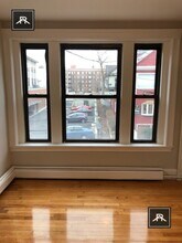 11 Upland Rd in Cambridge, MA - Building Photo - Building Photo