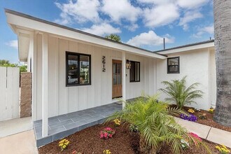 2612 Davis Ave in Carlsbad, CA - Building Photo - Building Photo