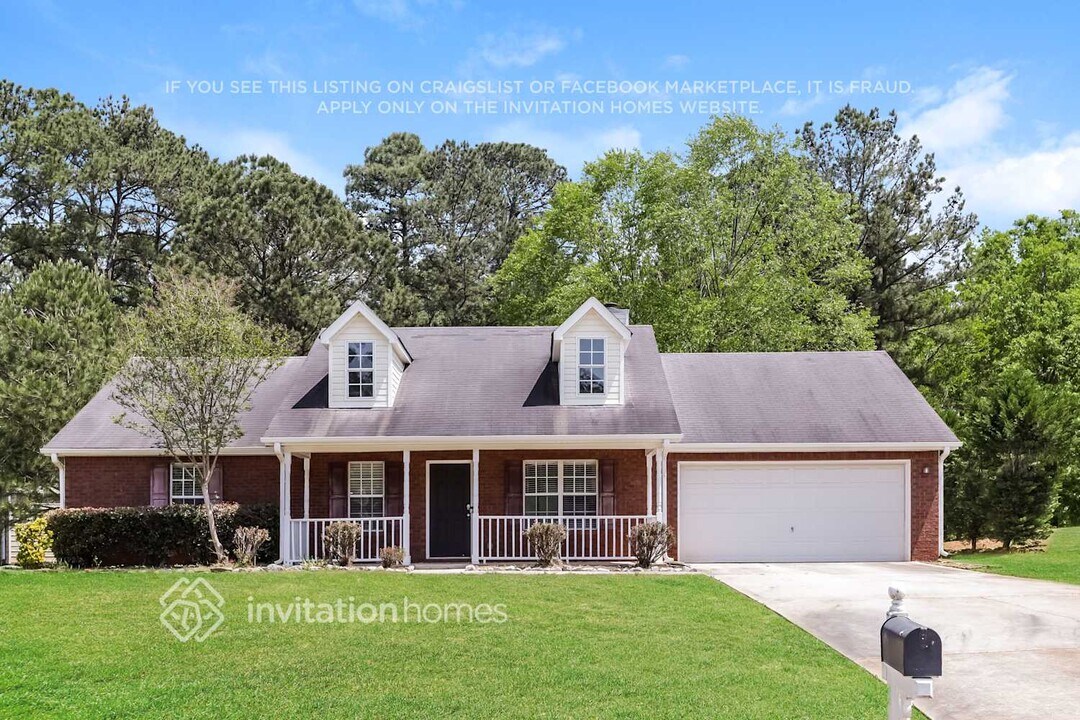 145 Creekside Trail in Covington, GA - Building Photo
