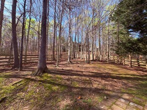 3910 Lynnhaven Ln in Fredericksburg, VA - Building Photo - Building Photo