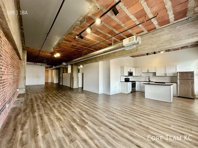 property at 204 Walnut St
