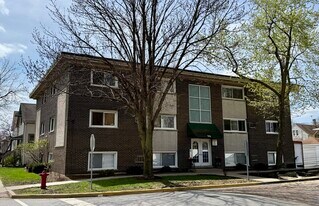 1101 Harlem Ave in Forest Park, IL - Building Photo