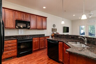 22 Elk Ridge Ln in Southern Pines, NC - Building Photo - Building Photo