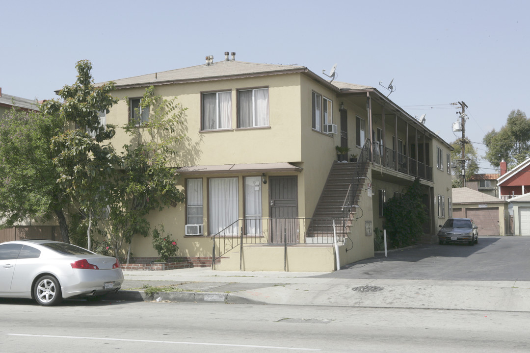 9223 State St in South Gate, CA - Foto de edificio