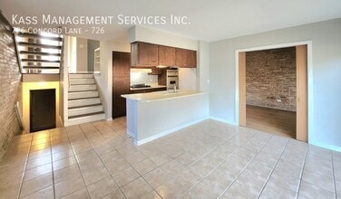 726 Concord Ln in Barrington, IL - Foto de edificio - Building Photo