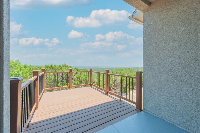 109 Sunrise Ridge Cove in Lakeway, TX - Building Photo - Building Photo