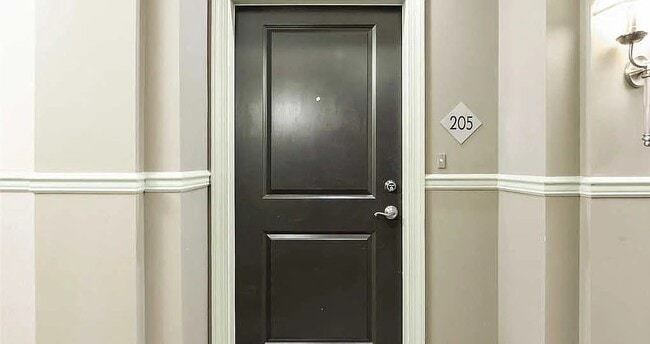 2350 NJ-33 in Trenton, NJ - Building Photo - Building Photo