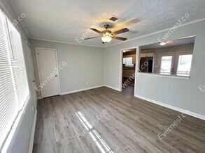 239 Bellwood Ln in Riverdale, GA - Building Photo - Building Photo