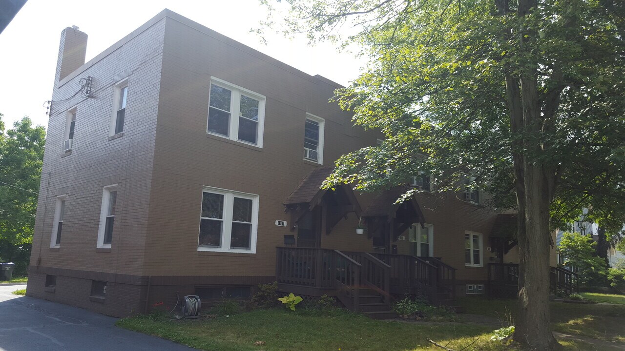 1791 25th St, Unit 1783 in Cuyahoga Falls, OH - Building Photo