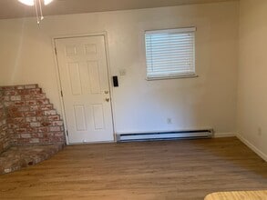 535 N Orange Ave in Modesto, CA - Building Photo - Building Photo