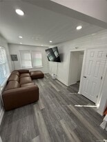 145-16 Guy R Brewer Blvd in Queens, NY - Building Photo