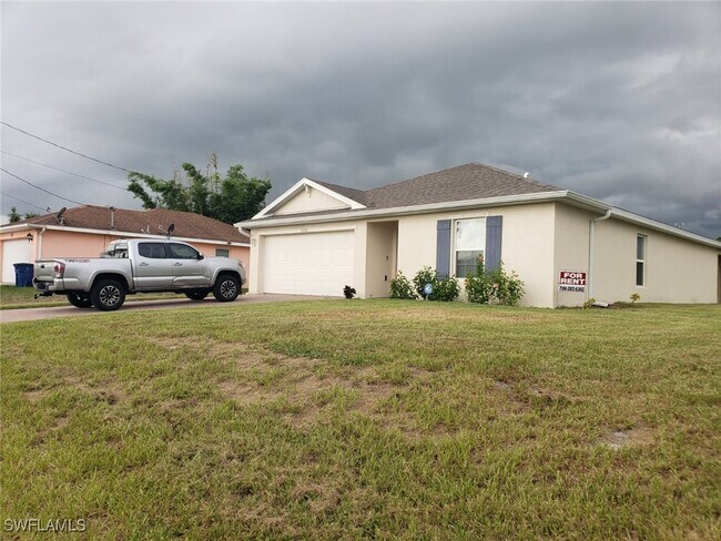 3511 6th St SW in Lehigh Acres, FL - Building Photo - Building Photo