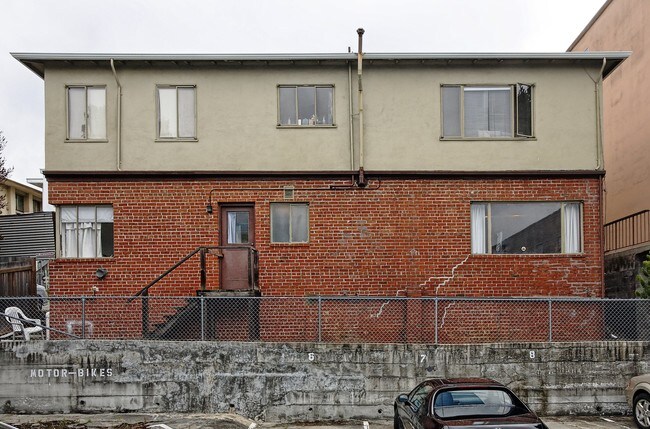 1738 Spruce St in Berkeley, CA - Foto de edificio - Building Photo