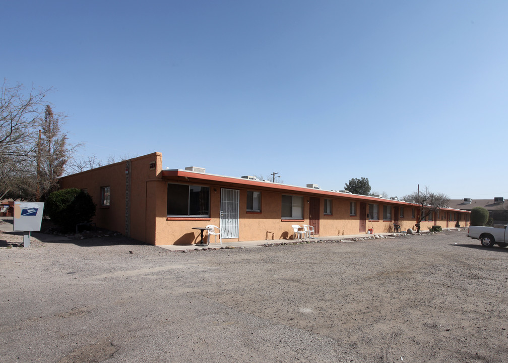 730 East Limberlost Drive Apartments in Tucson, AZ - Building Photo