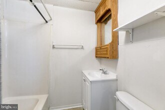2536 Amber St in Philadelphia, PA - Building Photo - Building Photo