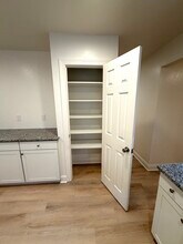 1005 Willow Green Dr in Newport News, VA - Building Photo - Building Photo