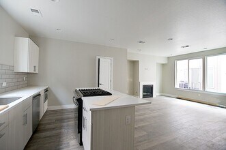 4923 Lowell Blvd in Denver, CO - Building Photo - Building Photo