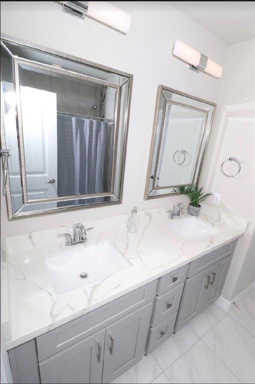 3144 Southmore Blvd-Unit -5 in Houston, TX - Foto de edificio - Building Photo