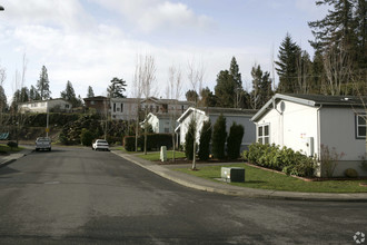 2600 NE 205th Ave in Fairview, OR - Building Photo - Building Photo