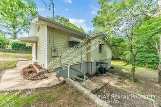 211 Lakeshore Cir in Adamsville, AL - Building Photo - Building Photo