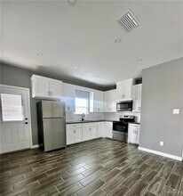 12501 N 39th Ln, Unit 1 in Edinburg, TX - Building Photo - Building Photo