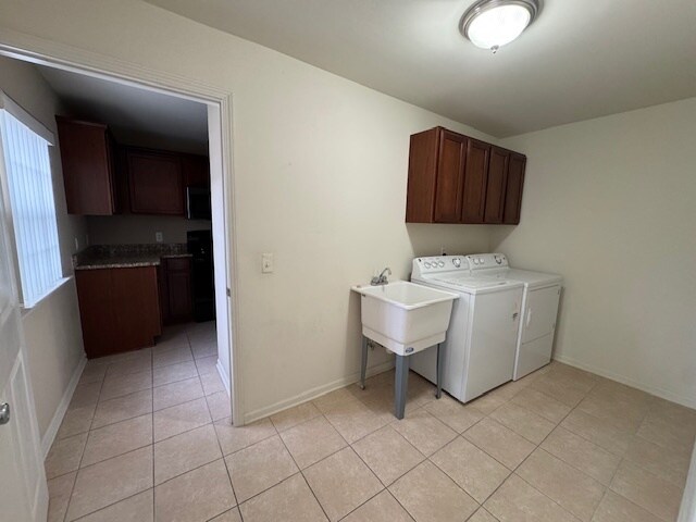 8471 Towne Center Cir in Warren, MI - Building Photo - Building Photo