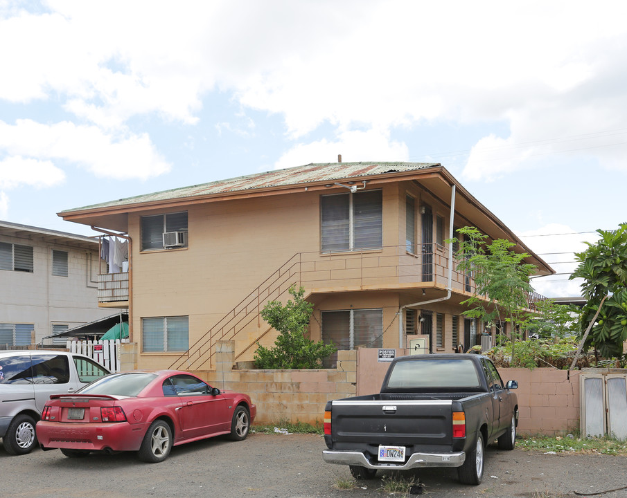 94-154 Awalau St in Waipahu, HI - Building Photo