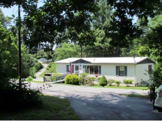 The Arbors in Hendersonville, NC - Building Photo