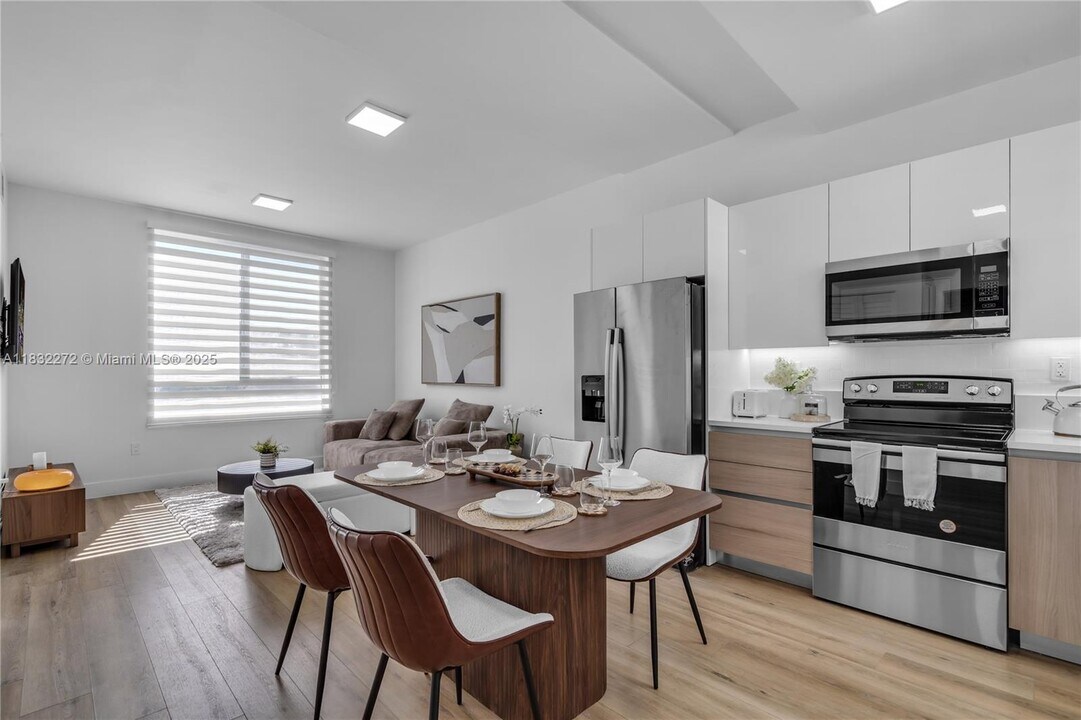 1552 NW 2nd St in Miami, FL - Building Photo