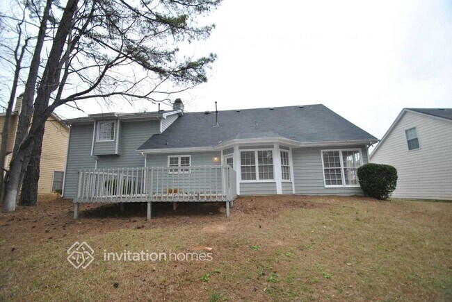 649 Watson Cove in Stone Mountain, GA - Foto de edificio - Building Photo