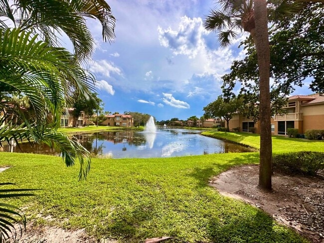property at 4807 Via Palm Lakes