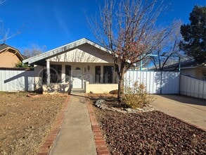 1307 Gidding St in Clovis, NM - Building Photo - Building Photo