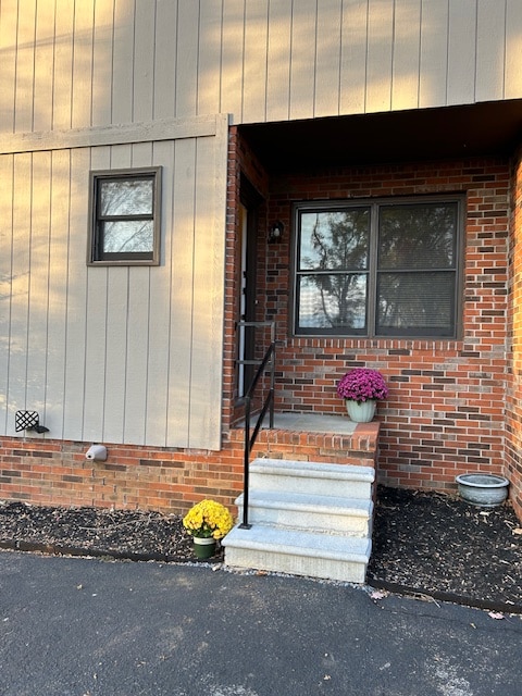 225 Huckleberry Rd in Bluff City, TN - Building Photo - Building Photo