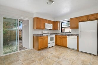 29972 70th St N in Clearwater, FL - Building Photo - Building Photo