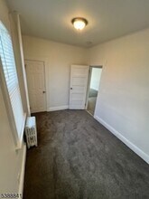 14 Portland Ave in Clifton, NJ - Building Photo - Building Photo