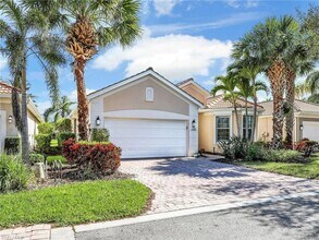 15100 Danios Dr in Bonita Springs, FL - Building Photo - Building Photo
