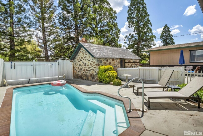 3430 Gwynelle Ct in Sparks, NV - Building Photo - Building Photo