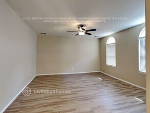 1455 S Sinova Ave in Gilbert, AZ - Building Photo - Building Photo