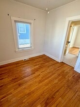 4921 William St in Omaha, NE - Building Photo - Building Photo