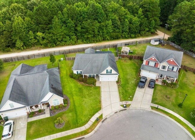 421 Brawley Dr in Goose Creek, SC - Building Photo - Building Photo