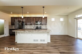10073 Yampa Ct in Commerce City, CO - Building Photo - Building Photo