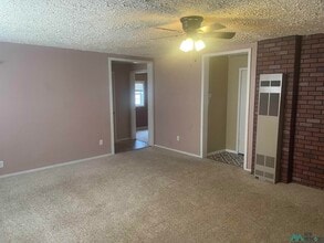 908 Maple St in Clovis, NM - Building Photo - Building Photo